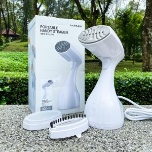bàn là cầm tay hơi nước Lock&Lock