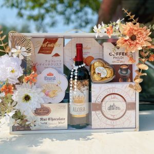 Hộp quà chocolate có rượu vang tặng Tết