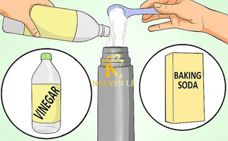Vệ sinh bình giữ nhiệt Vệ sinh bình giữ nhiệt