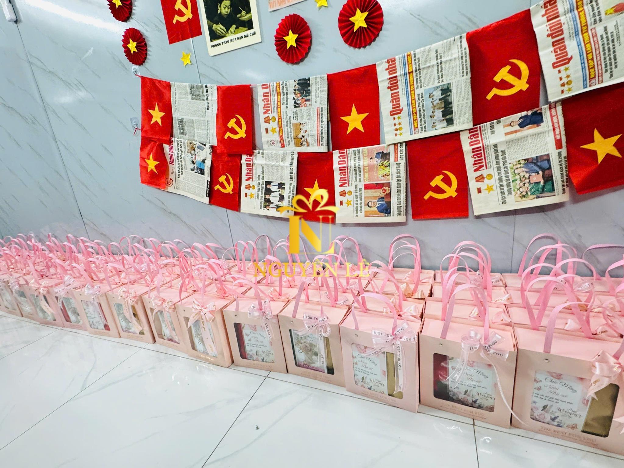 hình ảnh 20-10 thực tế