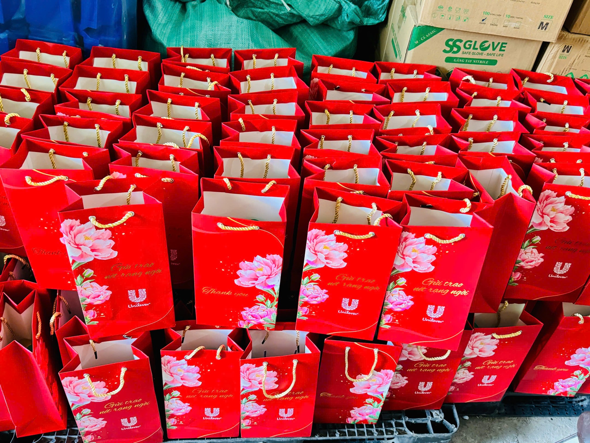 quà tặng nguyên lê unilever