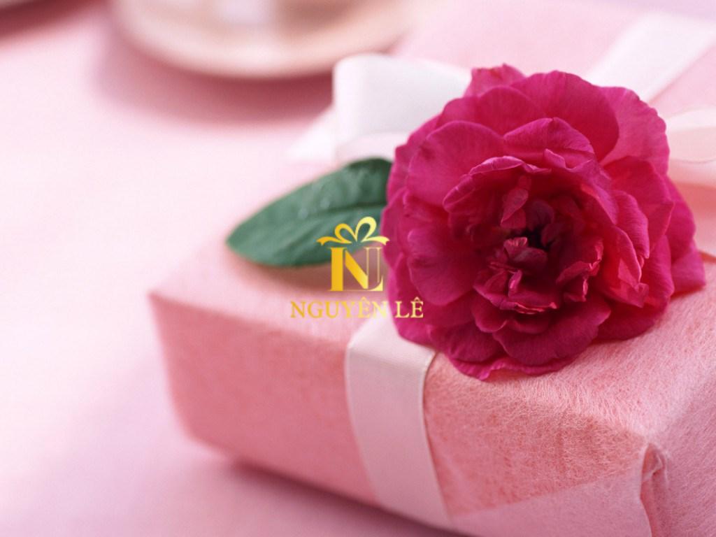 Hướng dẫn chọn quà 8 tháng 3 giá rẻ cho doanh nghiệp