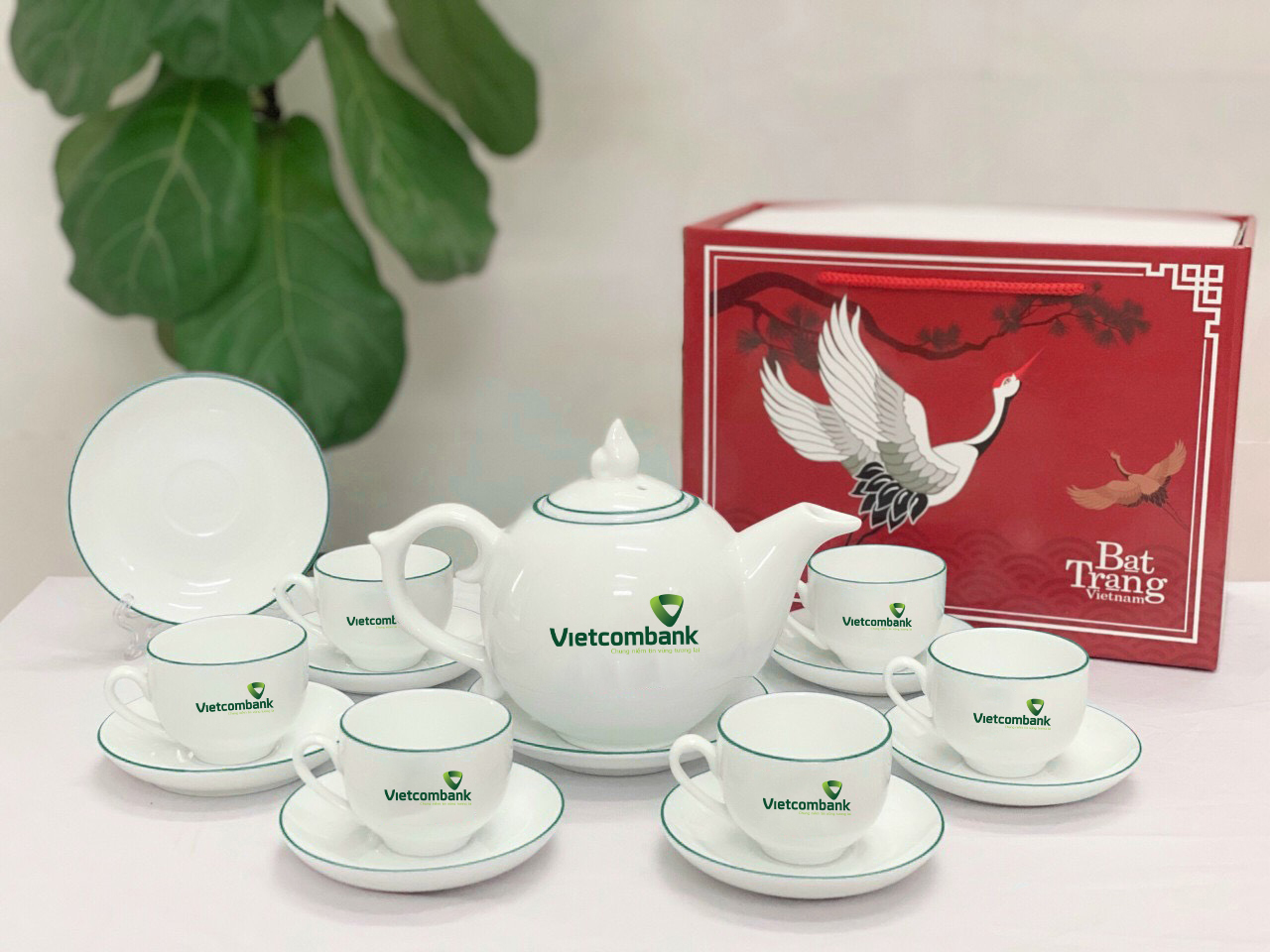 Bộ ấm chén pha trà in logo