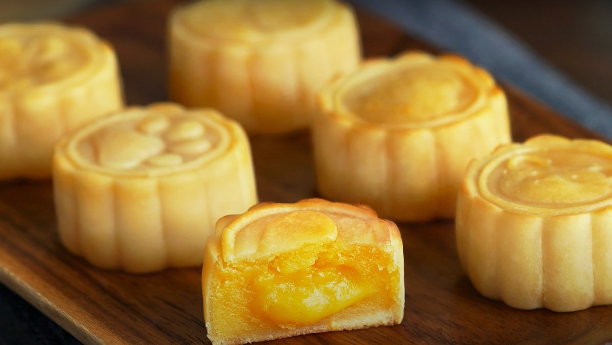 Bánh trung thu Lava trứng chảy